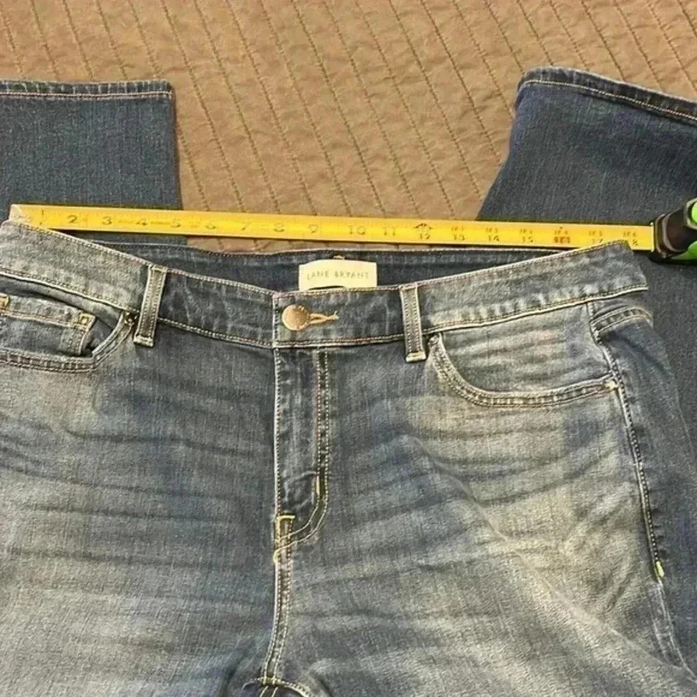 Lane Bryant Medium Blue Wash Cropped Denim Jeans Size 14 - Picture 4 of 9